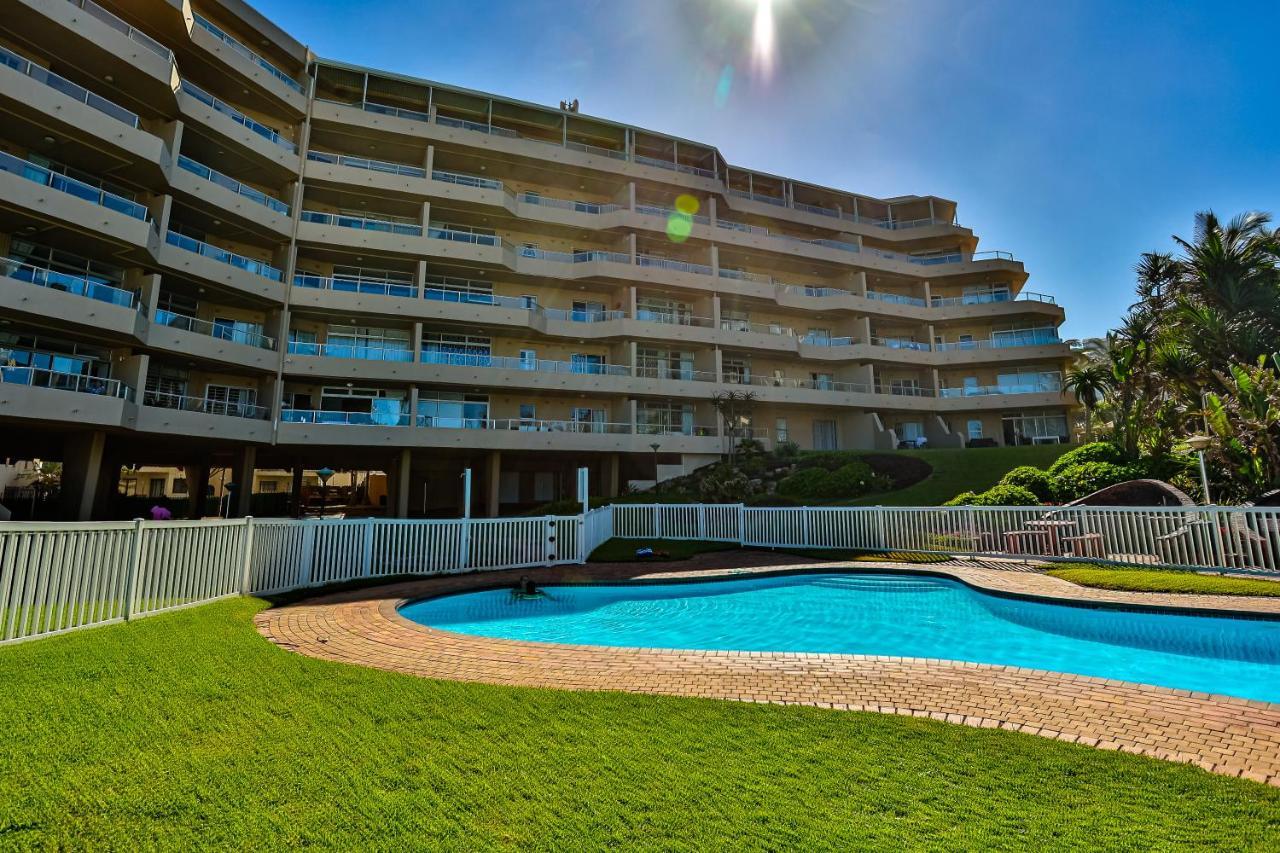 Sands Beach Breaks Beach Front Ballito Apartment Luaran gambar