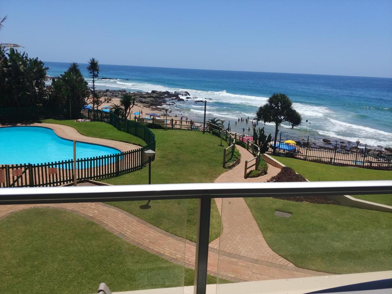 Sands Beach Breaks Beach Front Ballito Apartment Luaran gambar