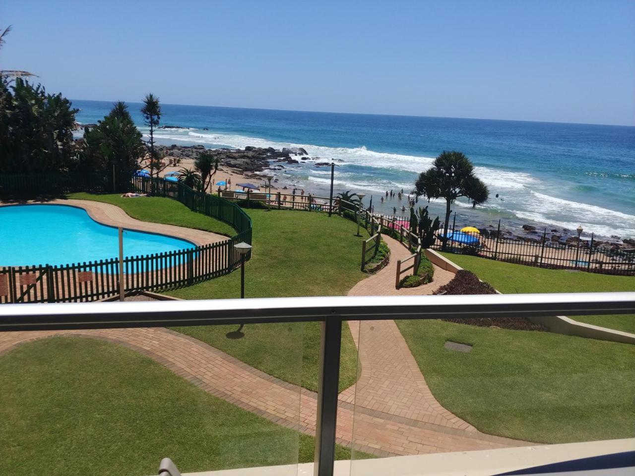 Sands Beach Breaks Beach Front Ballito Luaran gambar