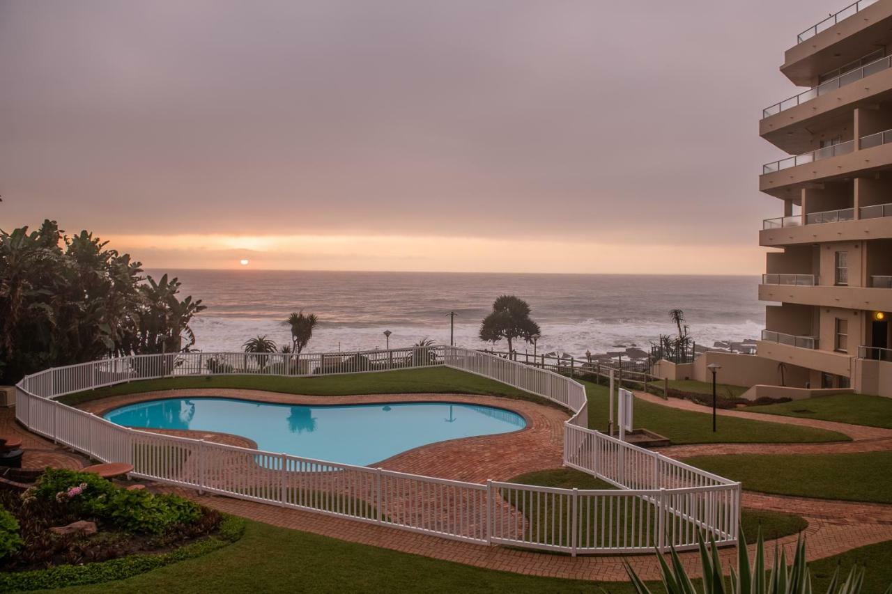 Sands Beach Breaks Beach Front Ballito Luaran gambar